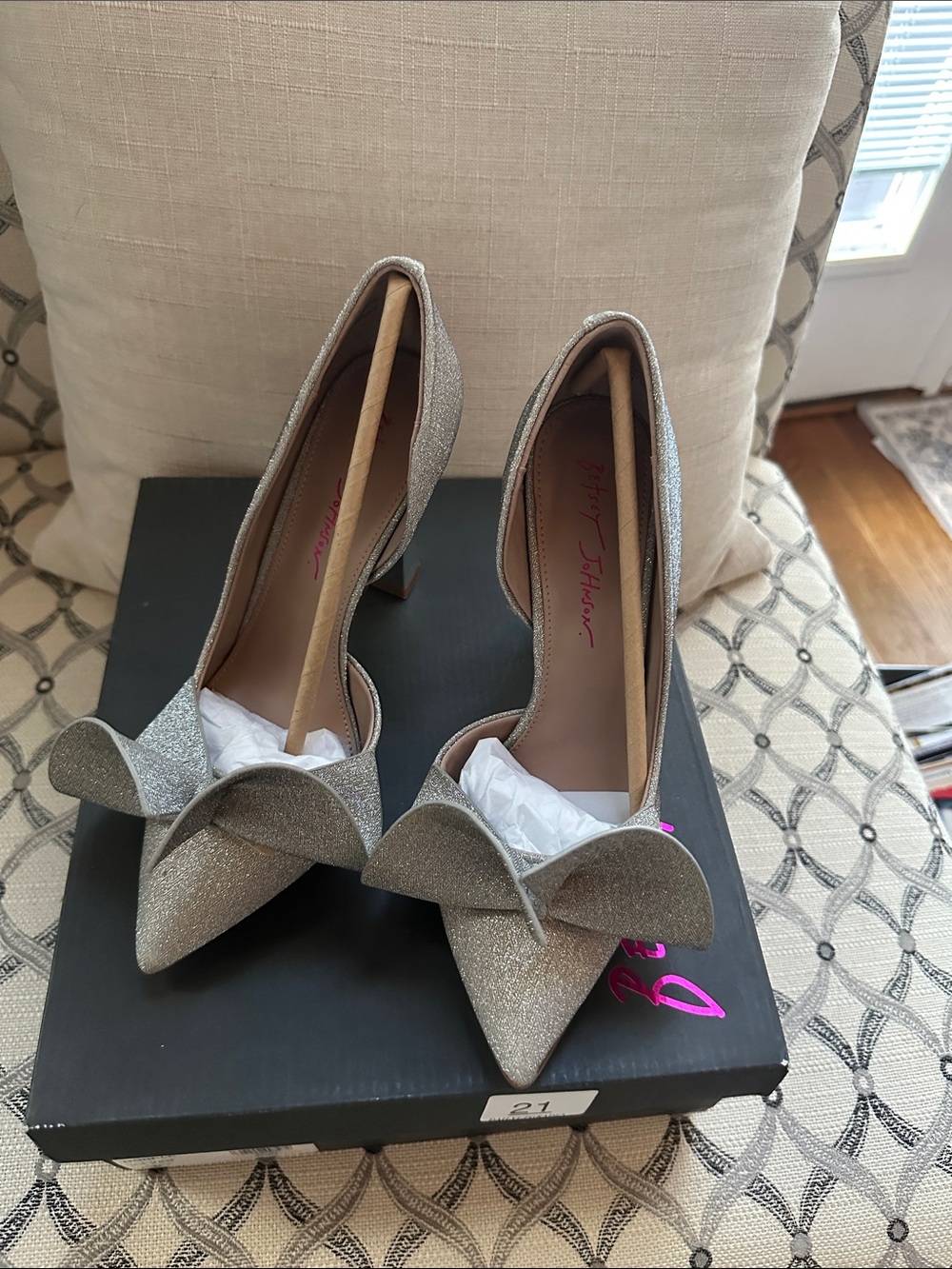 Betsey Johnson Silver Glitter Pointed Toe Heels with Sculpted Bow